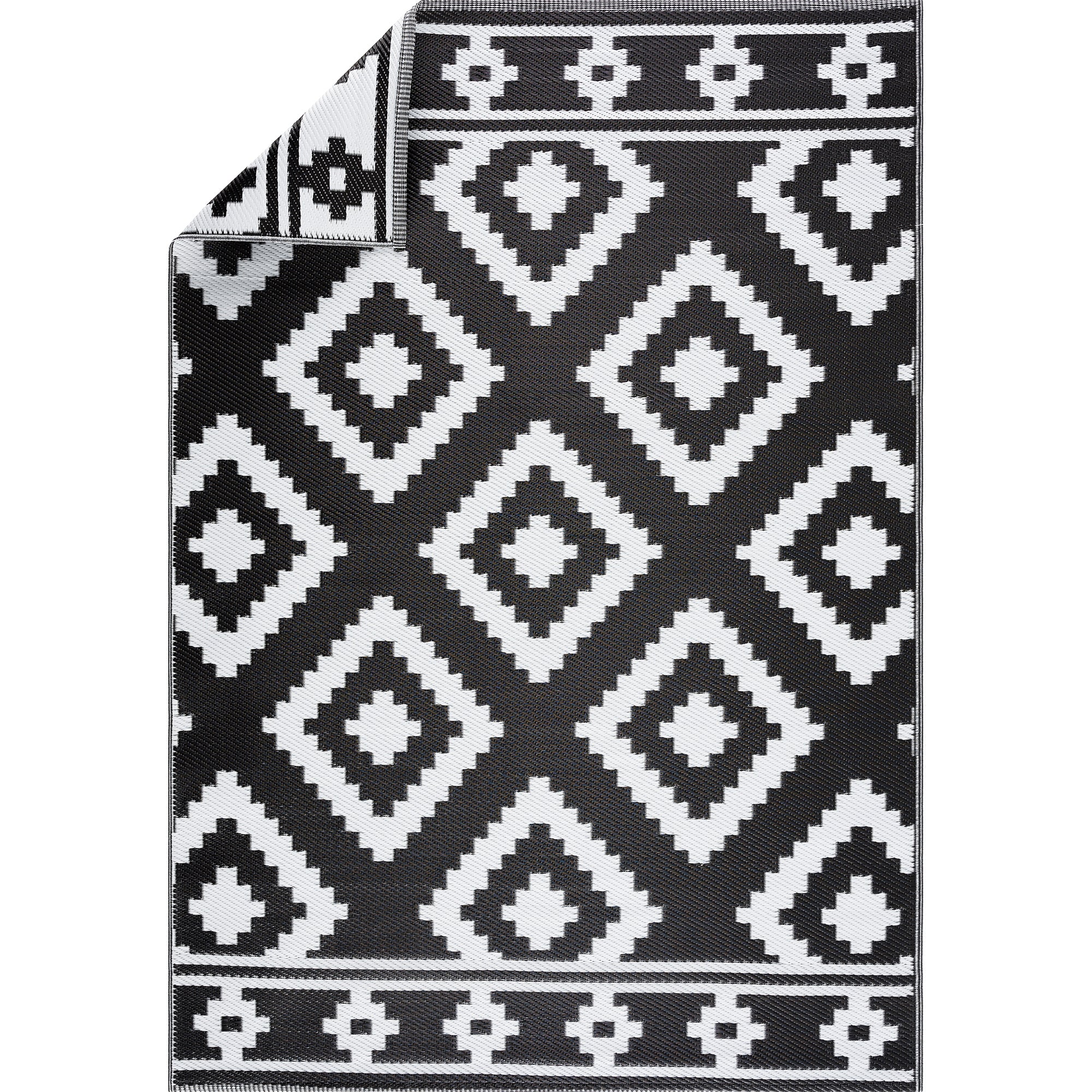 Milan Black White